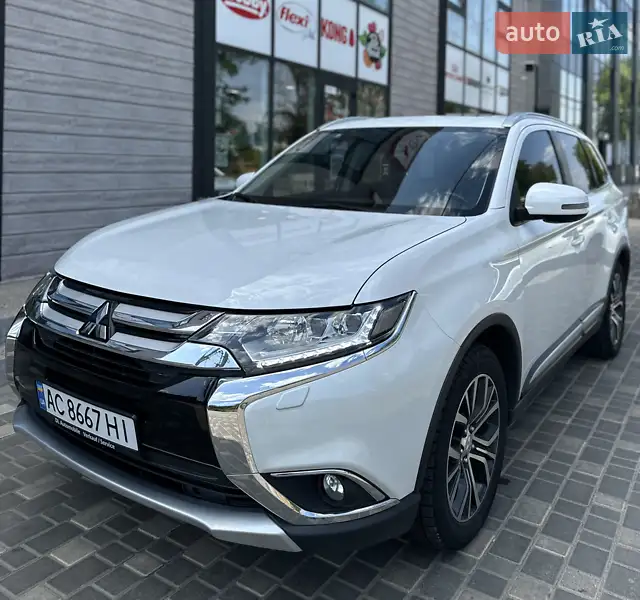 Mitsubishi Outlander