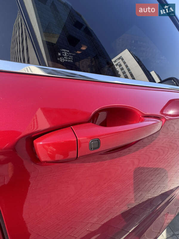 Позашляховик / Кросовер Mitsubishi Outlander 2022 в Івано-Франківську