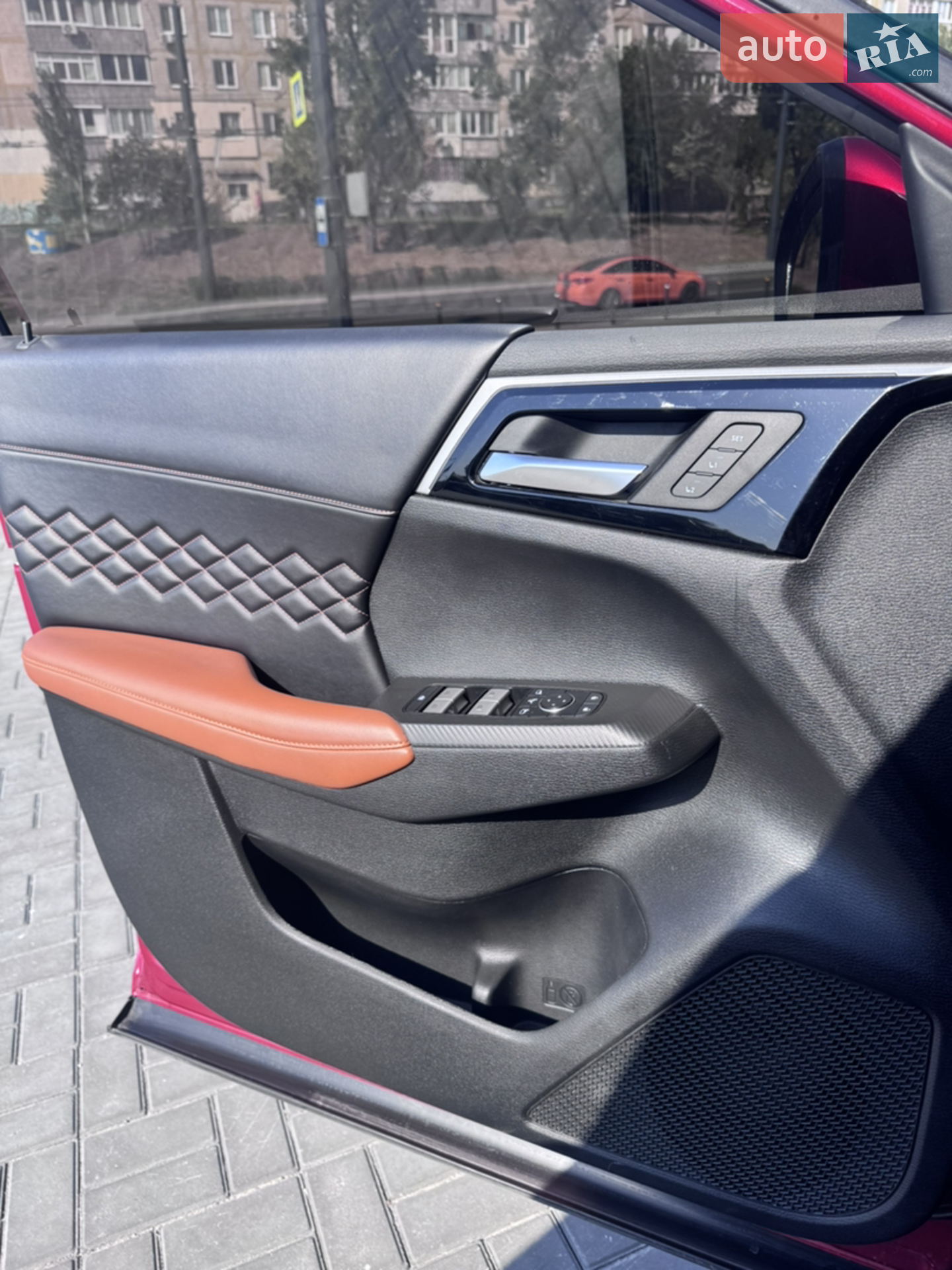 2022 Mitsubishi Outlander - мініатюра 20