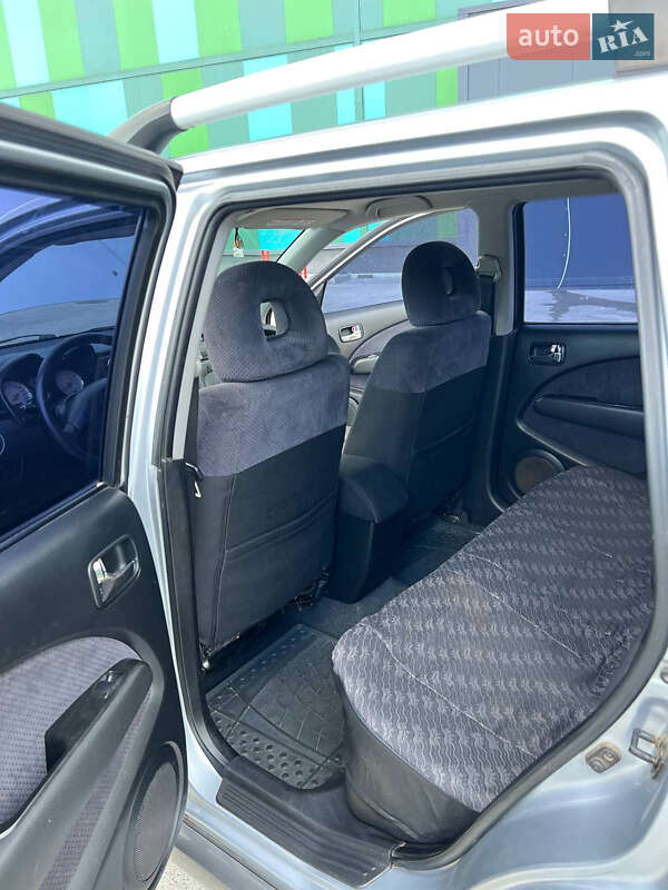 Позашляховик / Кросовер Mitsubishi Outlander 2003 в Дрогобичі фото 10 Позашляховик / Кросовер Mitsubishi Outlander 2003 в Дрогобичі