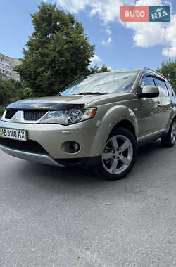 Позашляховик / Кросовер Mitsubishi Outlander 2008 в Вінниці