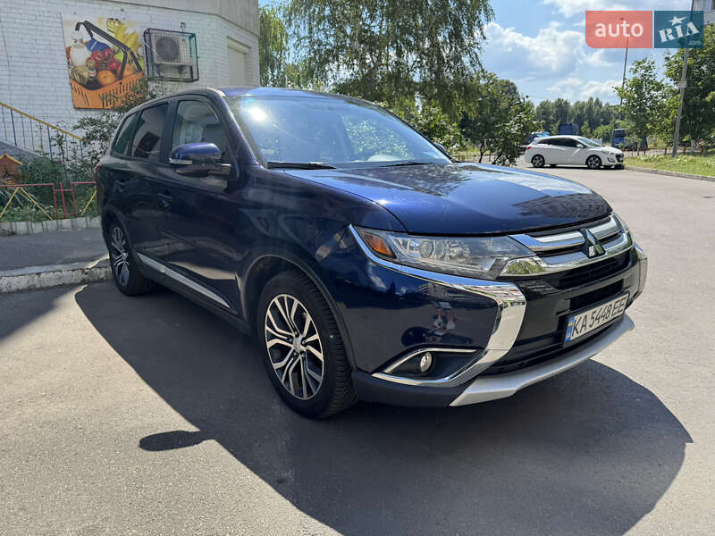Mitsubishi Outlander 2017