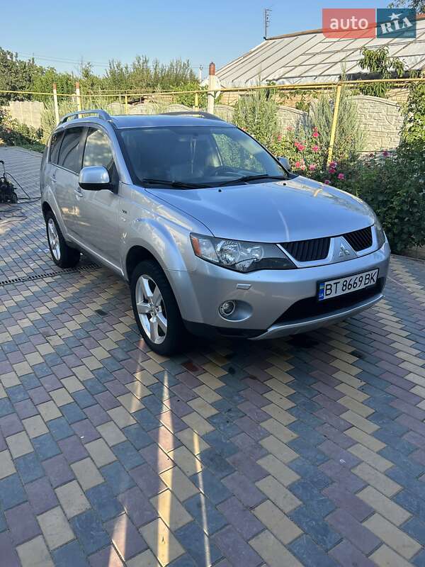 Mitsubishi Outlander 2007