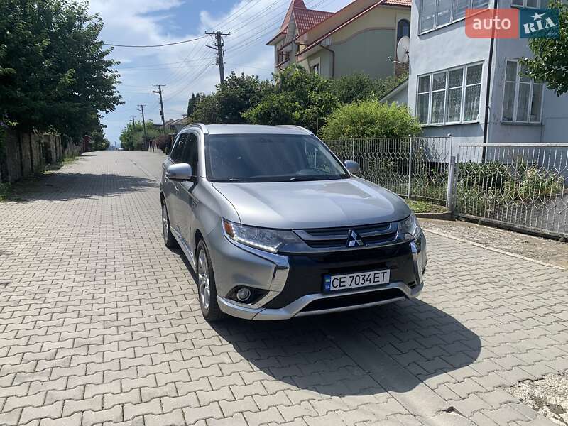 Mitsubishi Outlander 2018