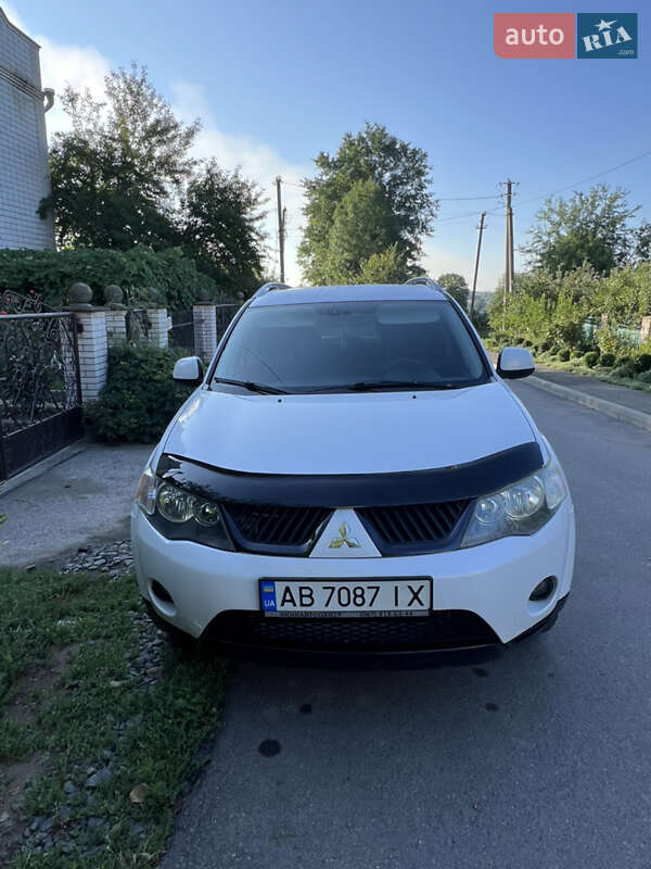 Внедорожник / Кроссовер Mitsubishi Outlander 2008 в Ладыжине фото 6 Внедорожник / Кроссовер Mitsubishi Outlander 2008 в Ладыжине