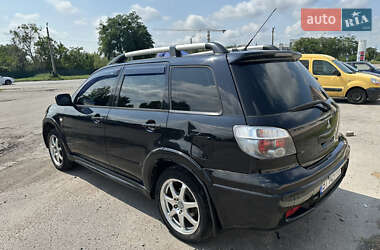 Внедорожник / Кроссовер Mitsubishi Outlander 2005 в 