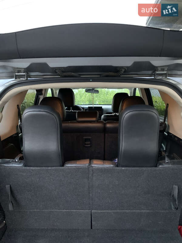 Внедорожник / Кроссовер Mitsubishi Outlander 2013 в Львове