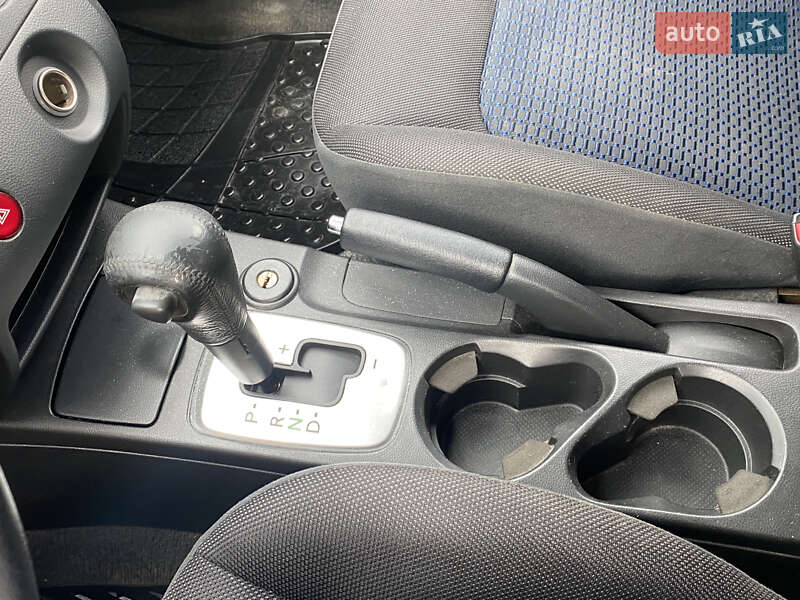 Внедорожник / Кроссовер Mitsubishi Outlander 2009 в Львове