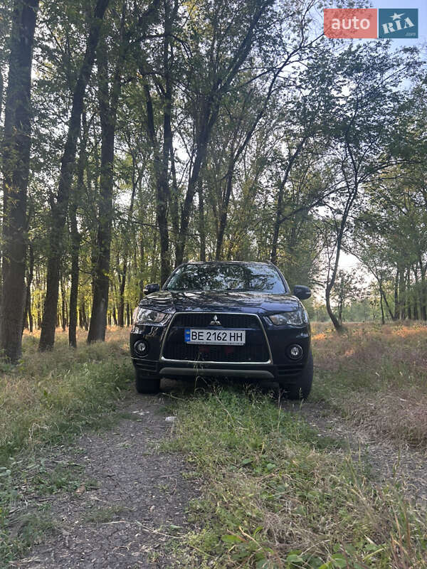 Позашляховик / Кросовер Mitsubishi Outlander 2010 в Вознесенську