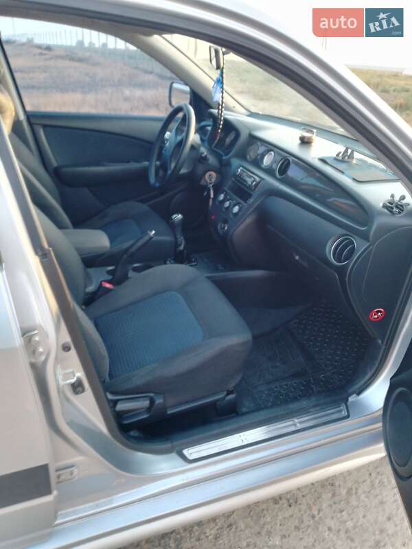 Позашляховик / Кросовер Mitsubishi Outlander 2008 в Болграді