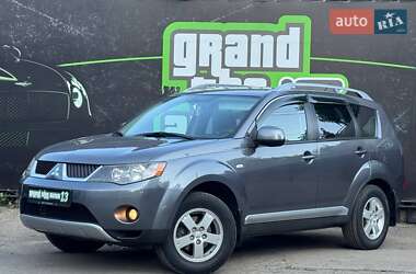 Внедорожник / Кроссовер Mitsubishi Outlander 2008 в 