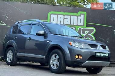 Внедорожник / Кроссовер Mitsubishi Outlander 2008 в 