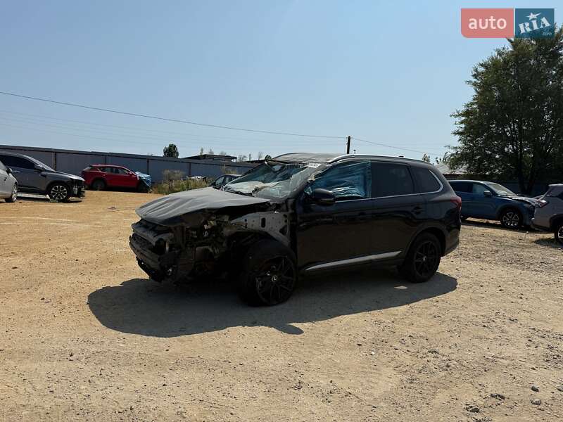 Mitsubishi Outlander 2020