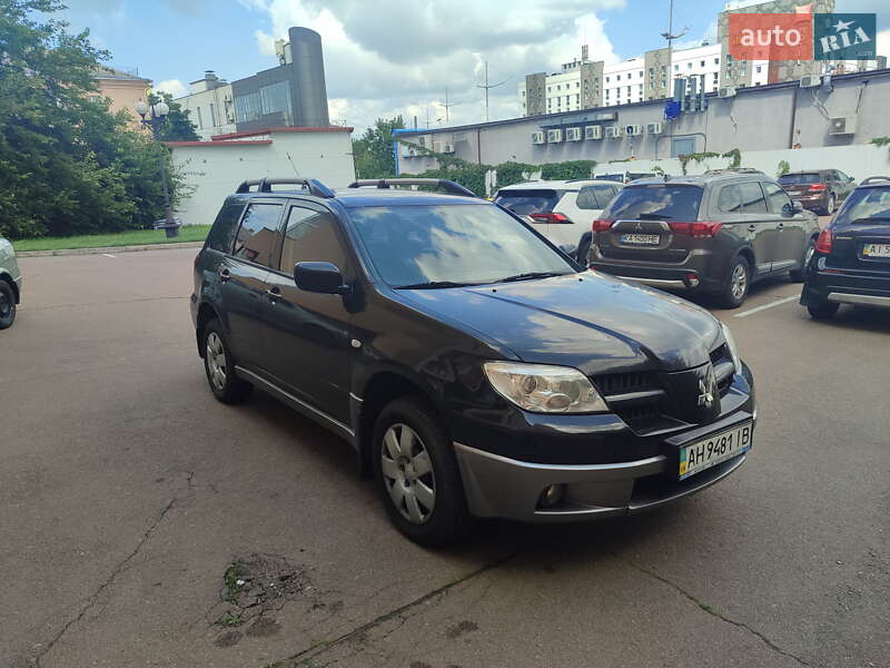 Mitsubishi Outlander 2009