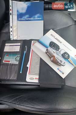 Внедорожник / Кроссовер Mitsubishi Outlander 2007 в 