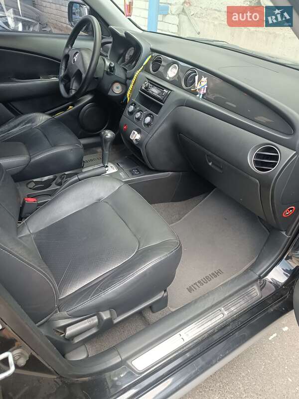 Позашляховик / Кросовер Mitsubishi Outlander 2007 в Харкові