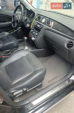 Внедорожник / Кроссовер Mitsubishi Outlander 2007 в 