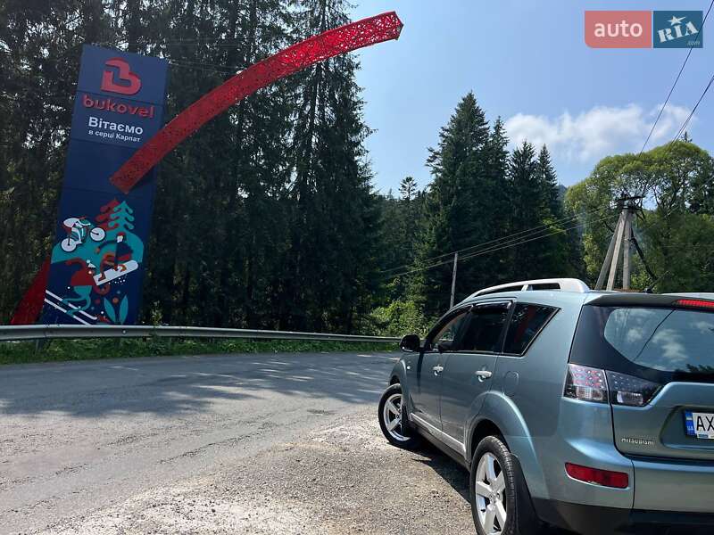 Внедорожник / Кроссовер Mitsubishi Outlander 2008 в Андреевке