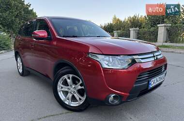 Внедорожник / Кроссовер Mitsubishi Outlander 2014 в Умани