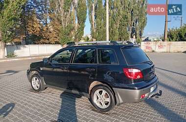 Позашляховик / Кросовер Mitsubishi Outlander 2005 в 