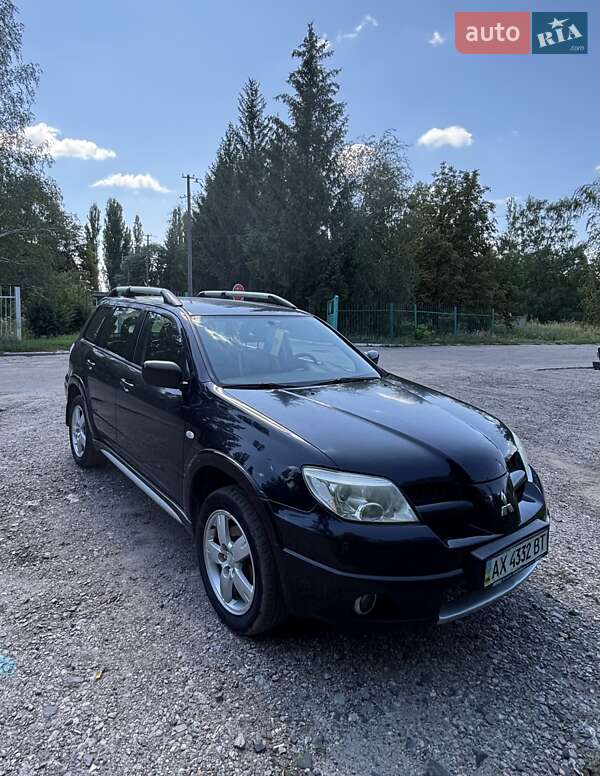 Позашляховик / Кросовер Mitsubishi Outlander 2009 в Харкові