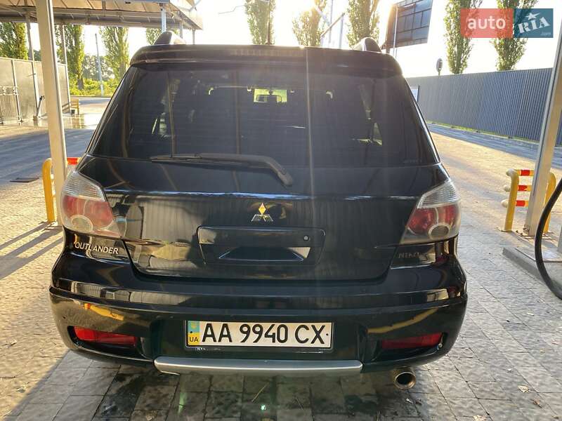 Внедорожник / Кроссовер Mitsubishi Outlander 2007 в Василькове