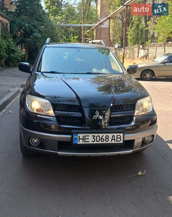 Внедорожник / Кроссовер Mitsubishi Outlander 2008 в Николаеве