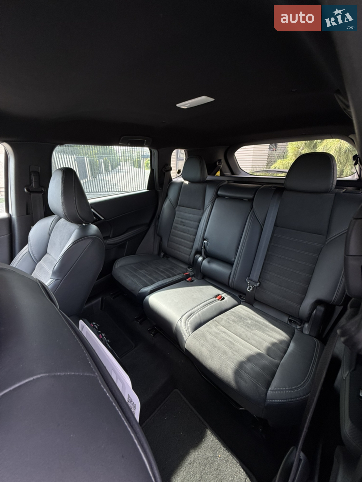 2022 Mitsubishi Outlander - мініатюра 25