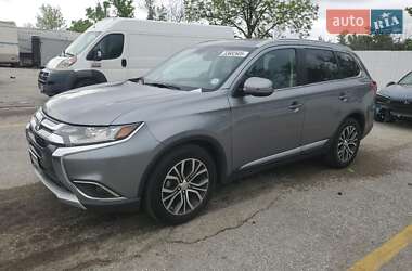 Mitsubishi Outlander 2015