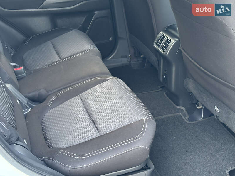 Внедорожник / Кроссовер Mitsubishi Outlander 2020 в Ровно
