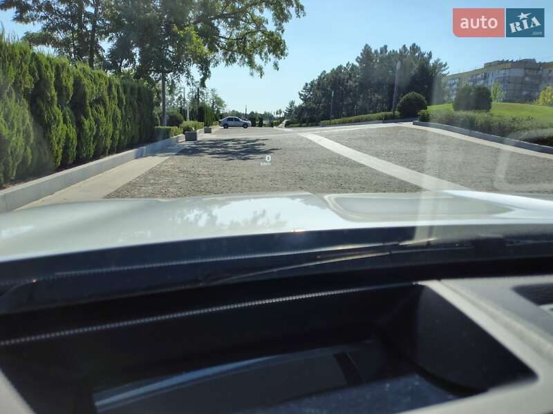 Позашляховик / Кросовер Mitsubishi Outlander 2022 в Дніпрі