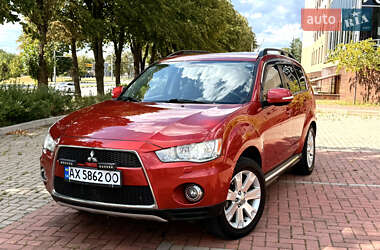 Внедорожник / Кроссовер Mitsubishi Outlander 2011 в Харькове
