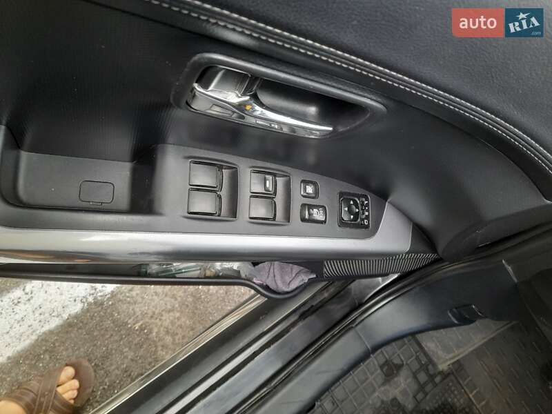 Внедорожник / Кроссовер Mitsubishi Outlander 2009 в Бучаче