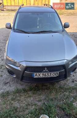 Внедорожник / Кроссовер Mitsubishi Outlander 2010 в Харькове
