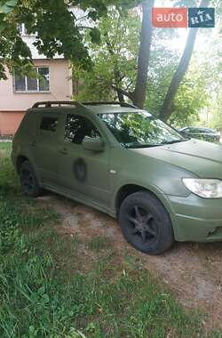 Внедорожник / Кроссовер Mitsubishi Outlander 2006 в Харькове