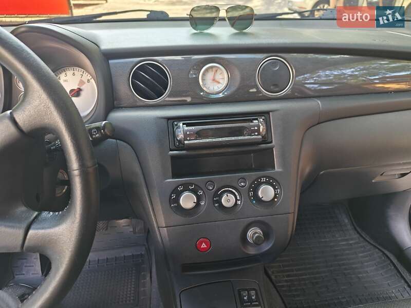 Позашляховик / Кросовер Mitsubishi Outlander 2007 в Черкасах