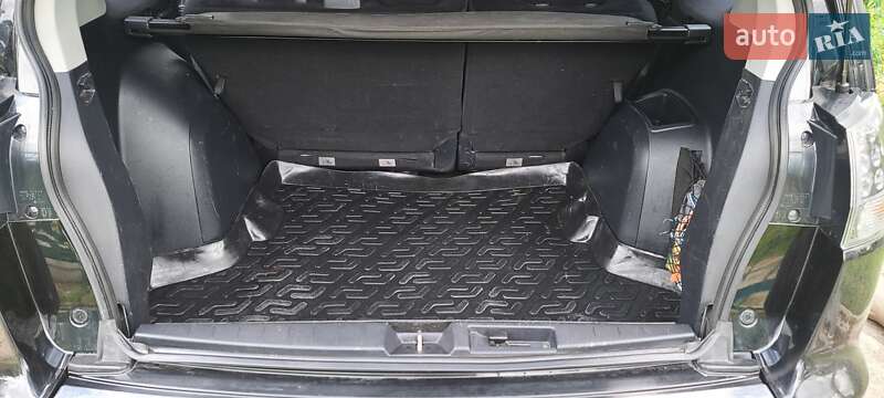 Позашляховик / Кросовер Mitsubishi Outlander 2011 в Львові фото 3 Позашляховик / Кросовер Mitsubishi Outlander 2011 в Львові