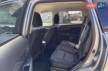 Внедорожник / Кроссовер Mitsubishi Outlander 2013 в 