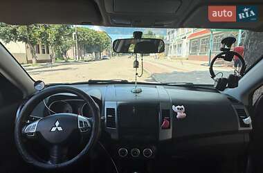 Позашляховик / Кросовер Mitsubishi Outlander 2006 в Миколаєві
