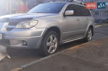 Внедорожник / Кроссовер Mitsubishi Outlander 2007 в 