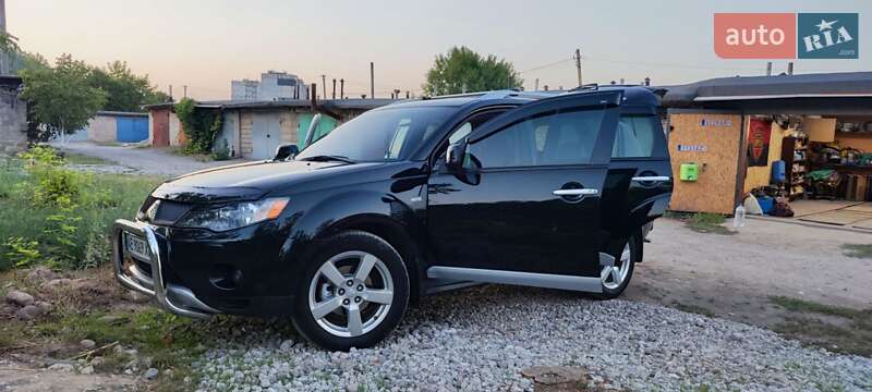 Внедорожник / Кроссовер Mitsubishi Outlander 2009 в Кривом Роге фото 21 Внедорожник / Кроссовер Mitsubishi Outlander 2009 в Кривом Роге