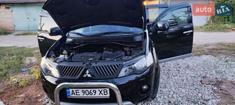 Внедорожник / Кроссовер Mitsubishi Outlander 2009 в Кривом Роге фото 27 Внедорожник / Кроссовер Mitsubishi Outlander 2009 в Кривом Роге