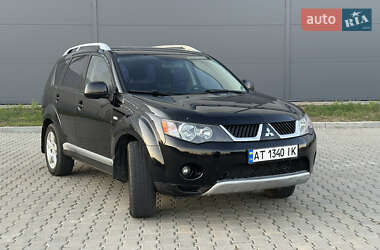 Внедорожник / Кроссовер Mitsubishi Outlander 2008 в 