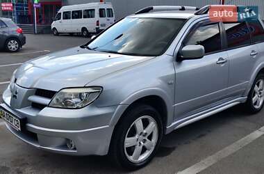 Внедорожник / Кроссовер Mitsubishi Outlander 2008 в 