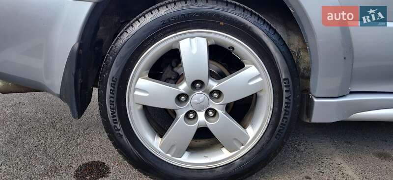 Внедорожник / Кроссовер Mitsubishi Outlander 2008 в Киеве фото 25 Внедорожник / Кроссовер Mitsubishi Outlander 2008 в Киеве