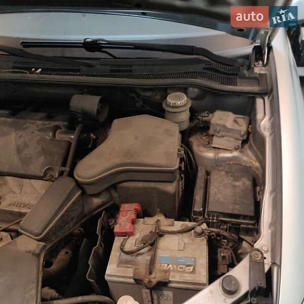 Внедорожник / Кроссовер Mitsubishi Outlander 2008 в Киеве фото 35 Внедорожник / Кроссовер Mitsubishi Outlander 2008 в Киеве