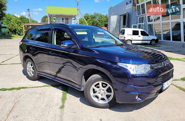 Позашляховик / Кросовер Mitsubishi Outlander 2012 в Миргороді