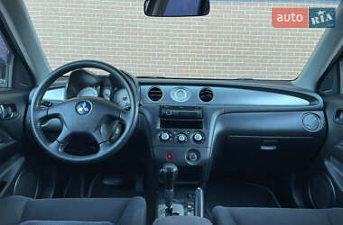 Внедорожник / Кроссовер Mitsubishi Outlander 2005 в 