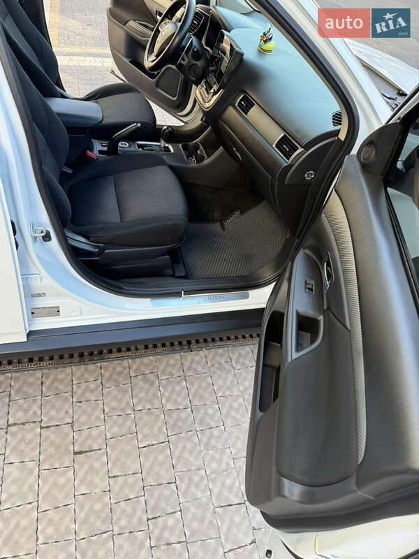 Внедорожник / Кроссовер Mitsubishi Outlander 2013 в Николаеве