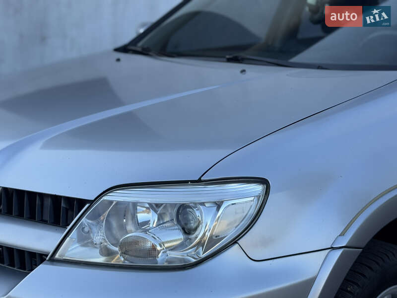 Внедорожник / Кроссовер Mitsubishi Outlander 2007 в Ровно